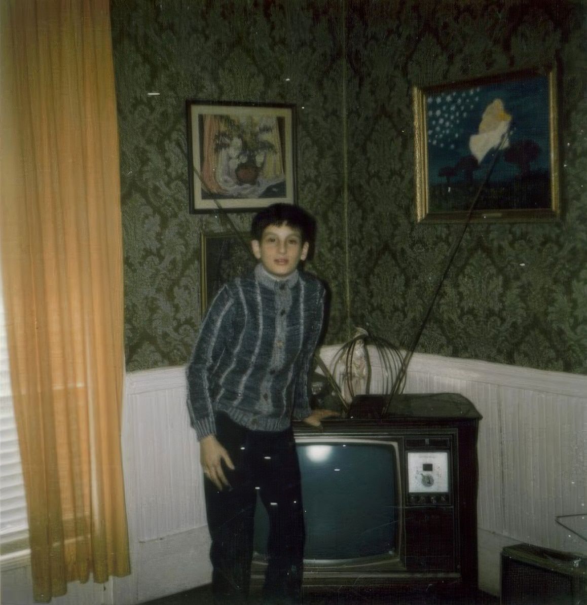 50 Cool Vintage Photos of Teenagers at Home from the 1970s