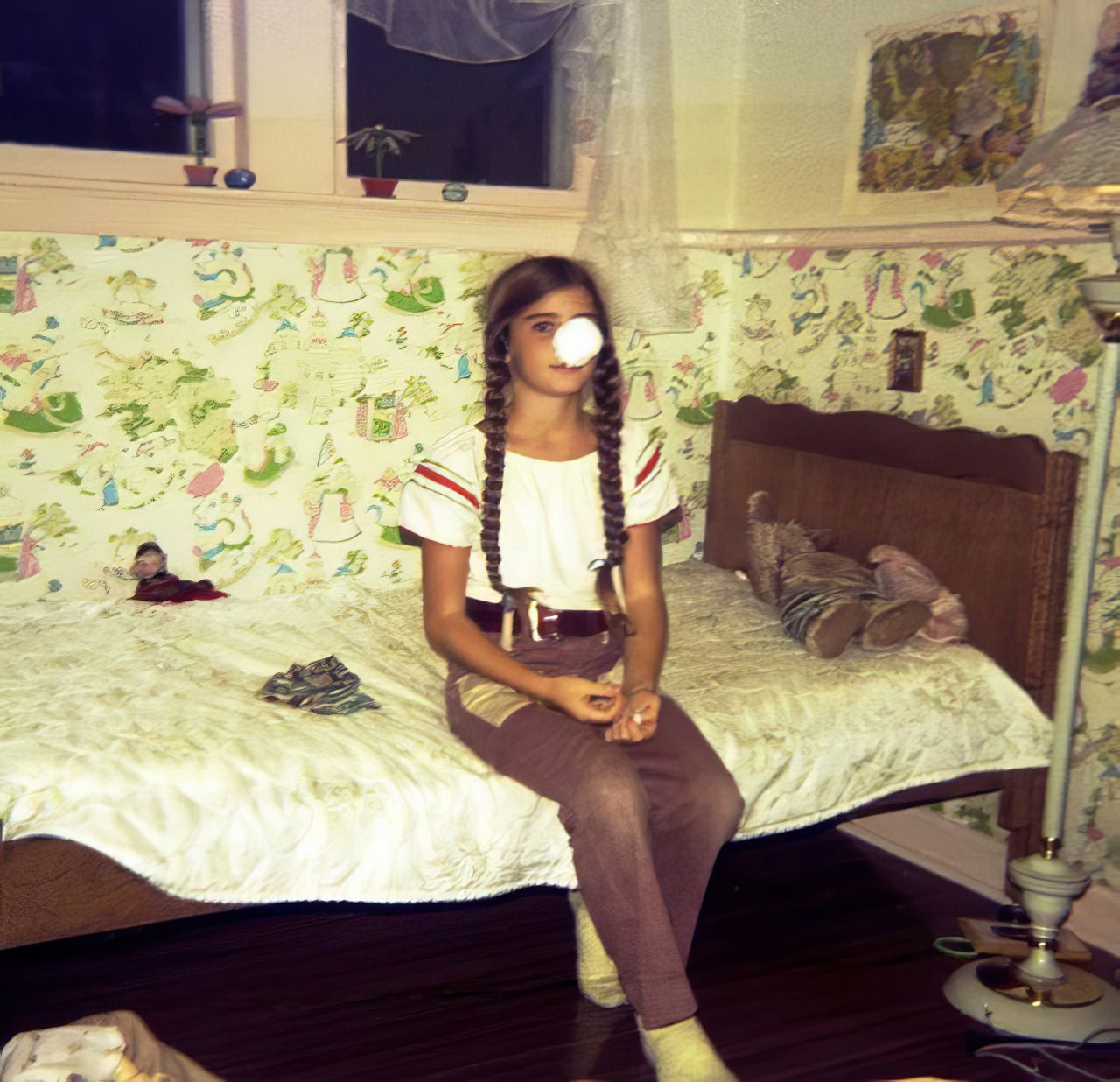 50 Cool Vintage Photos of Teenagers at Home from the 1970s