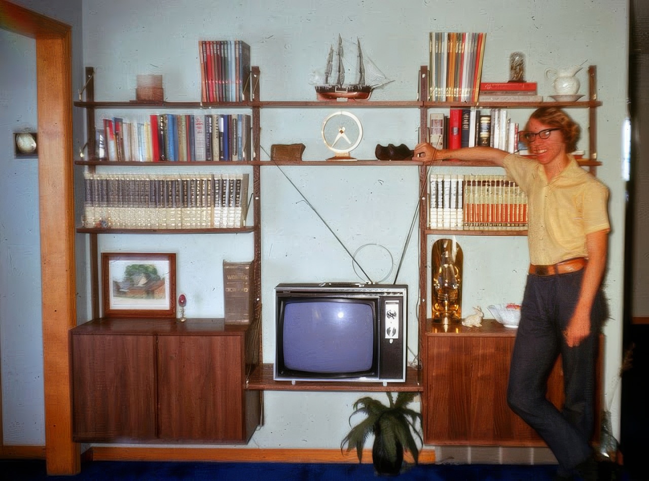 50 Cool Vintage Photos of Teenagers at Home from the 1970s