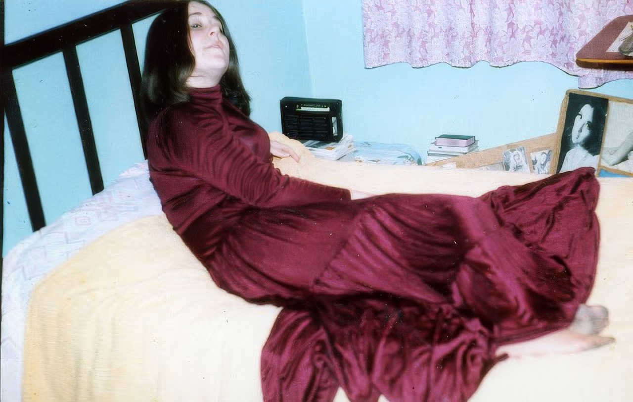 50 Cool Vintage Photos of Teenagers at Home from the 1970s