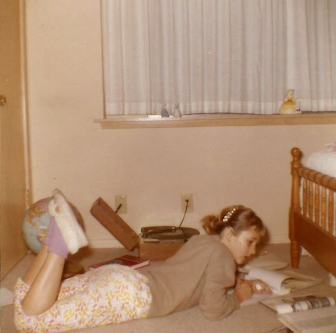 50 Cool Vintage Photos of Teenagers at Home from the 1970s