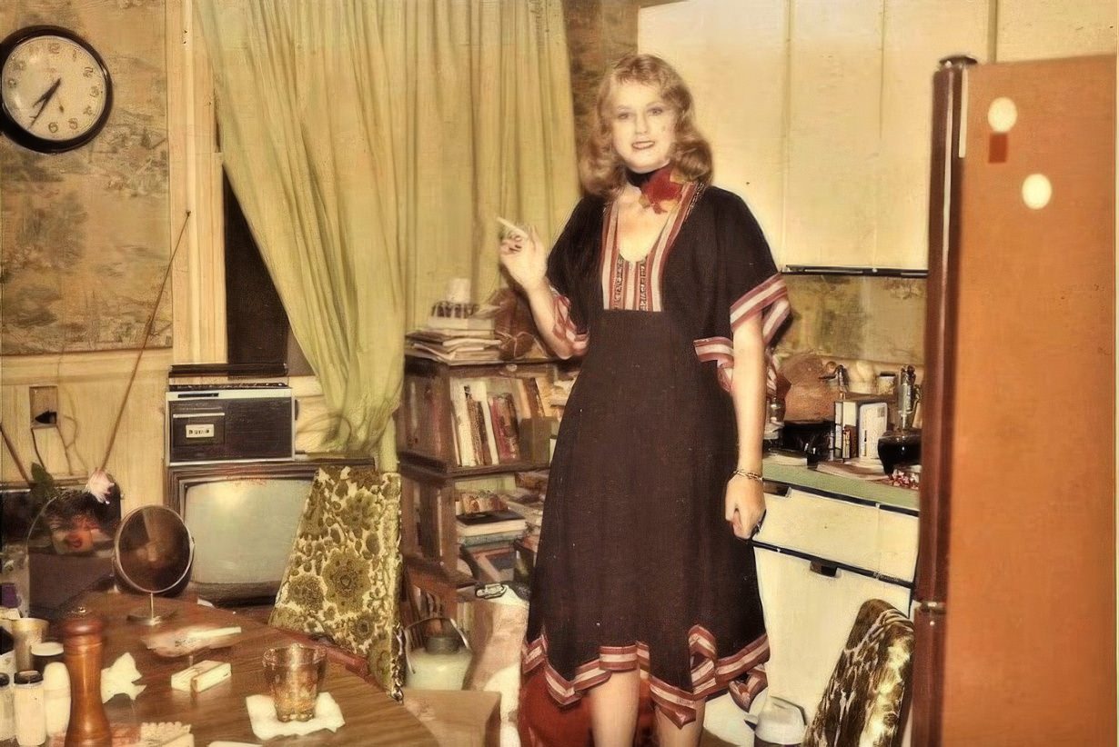 50 Cool Vintage Photos of Teenagers at Home from the 1970s