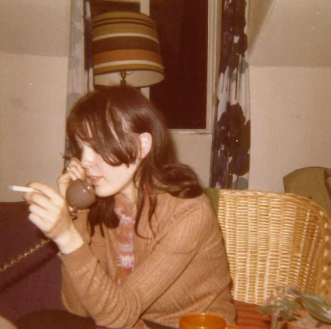 50 Cool Vintage Photos of Teenagers at Home from the 1970s