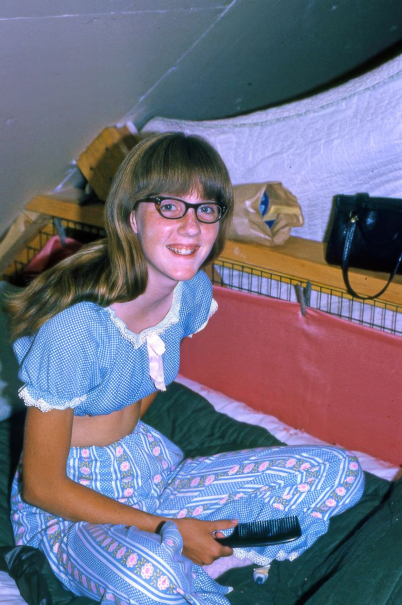 50 Cool Vintage Photos of Teenagers at Home from the 1970s