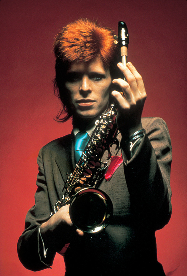 David Bowie Becomes Ziggy Stardust: The 1970s Transformation in Photos