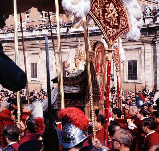 Pope John XXIII rides in procession to St. Peter's Basilica at the Second Vatican Ecumenical Council, 1962